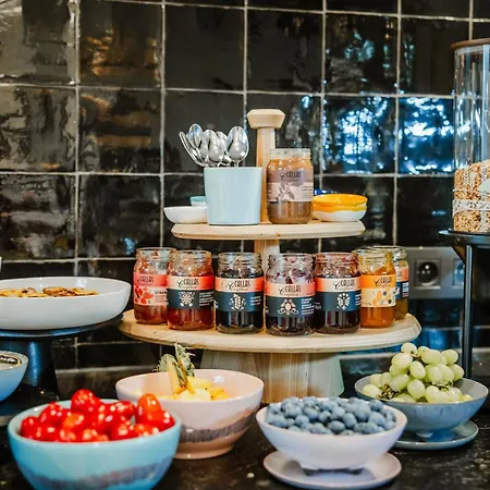 Boutique Maison Emile Hotel