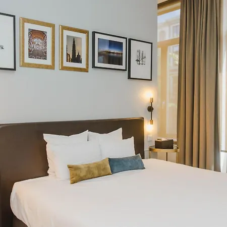Boutique Maison Emile מלון 3*